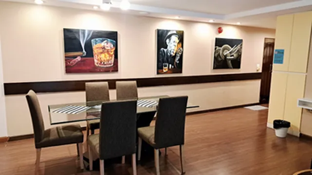 รูปภาพของShort-Term Rental Allowed - 3B Downtown Bangkok Serviced Apartment