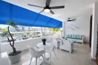Bayshore Apt.|2PPL| Beach| Balcony| Top Location