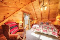 Cozy Family Cabin w/ Hot Tub - 10 Mi to App State! - 3-stjärniga