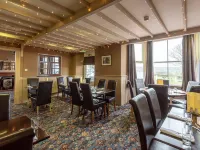 The Fox & Hounds Inn Hotels in Whitby