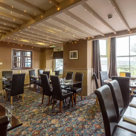 The Fox & Hounds Inn