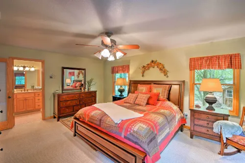 Andrews Cabin w/ Game Room & Covered Porch! - Country Houses