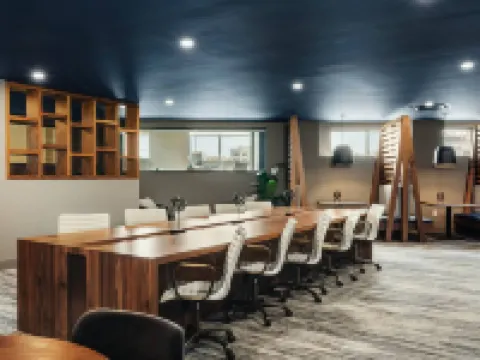 Designer 2BR | Gym, Parking Hotels in White Plains