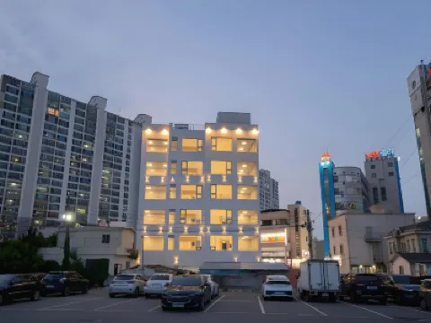 Pohang Pool Villa Yeongil のホテル