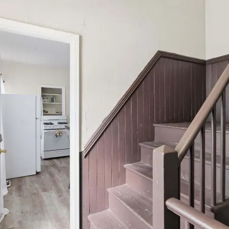 Cozy Adventure Filled Escape Free Parking 2 Bedroom Apts