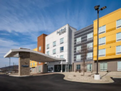 Fairfield Inn & Suites Louisville Shepherdsville Hotels in Hillview