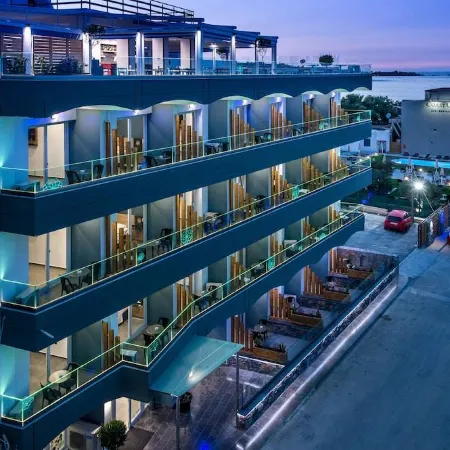 Enorme Infinity Beach ex Infinity Blue