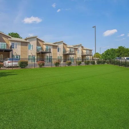 Landing Spectacular 1bd, Courtyard