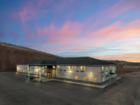 Quality Inn & Suites Salina National Forest Area Hotels in Salina