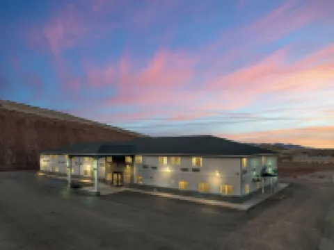 كواليتي إن آند سويتس سالينا ناشونال فوريست إريا فنادق في 