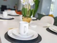 Modern Comfort Loves Park Stylish 3BR Getaway Hotels in Loves Park