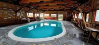 Mountain View Luxury Cabin - Homestays