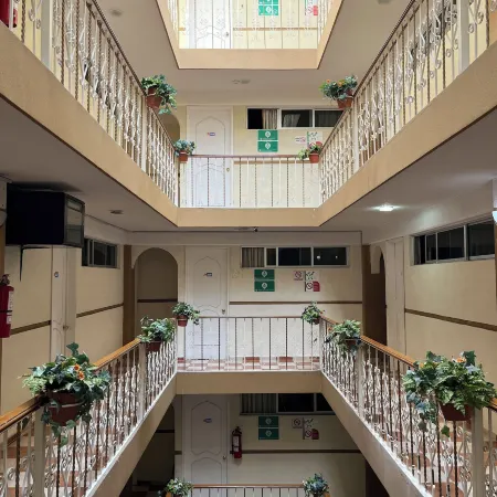 Hotel Central