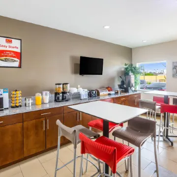 Econo Lodge Baton Rouge University Area