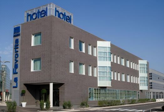 호텔 라 파보리타