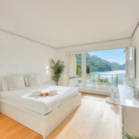 Honeymoon with Stunning View - Happy Rentals