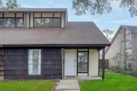 2 Mi to LSU! Baton Rouge Home w/ Tiger Stadium - 2 stjerner