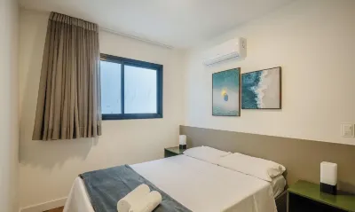Building with New Apartments 300m from the Beach - Eep Hotel a 