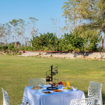 Krishna Serenity Petfriendly 7BHK Farm