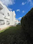 Charming 600sqm Villa With a Large Garden & Pool Hotels in 