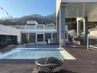 OVER THE MOUNTAIN - Pool