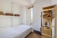 Air-conditioned Seafront Apartment - Nice Hotels in Fabron