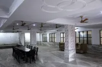 Gopi Dham - 2-Star
