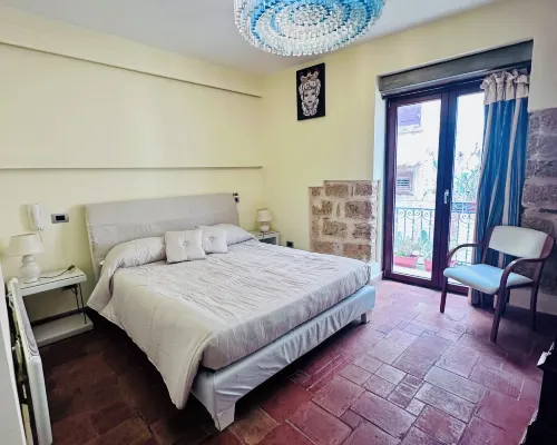 Domus Privé - Elegant Rooms with Duomo View Hotels in Monreale