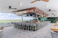 The Perry Hotel Naples - Quầy bar