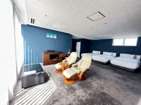 HOTEL 87r
