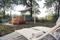 Wellness Lodge Hottub - Homestays