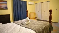 Authentic Local Stay · 3 min to Beach · 2B · AC - balcony