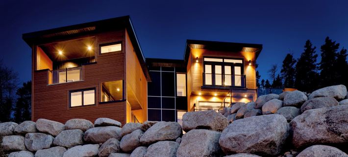 Seacliff- Luxury Halifax Waterfront Paradise -Pool, Hot Tub, Wharf & Boathouse Hotels in Halifax