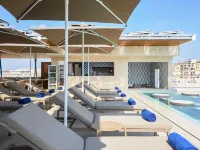 Novotel Malta Sliema - Rooftop Pools