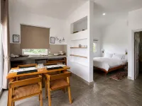 Samsara - Villa Cappuccino Hotels in Koh Rong