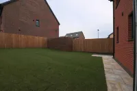 The Haven – Modern 4-Bed Home with Garden