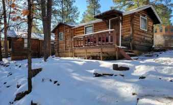 Casey's Cabins
