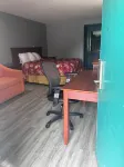 Home Town Inn - 2-Star