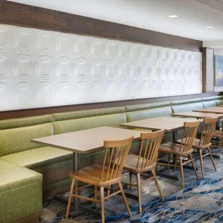 Fairfield Inn & Suites Bowling Green