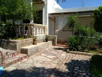 Luxury Cozy Villa with Garden Near the Sea - Villas