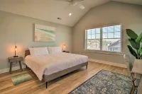 Gorgeous Newly Built Home Golf Course View! - balcón