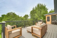Elegant & Quiet Maine Escape w/ Sauna & Deck! - 3-Star
