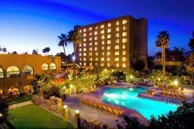 DoubleTree by Hilton Tucson- Reid Park