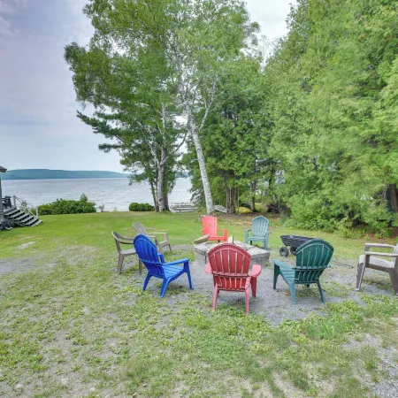 Cozy Maine Lakefront Cabin Rental