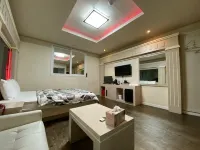 Samcheok Valley Motel - parking