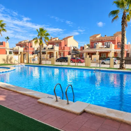 Beach & Pool Av Mancha