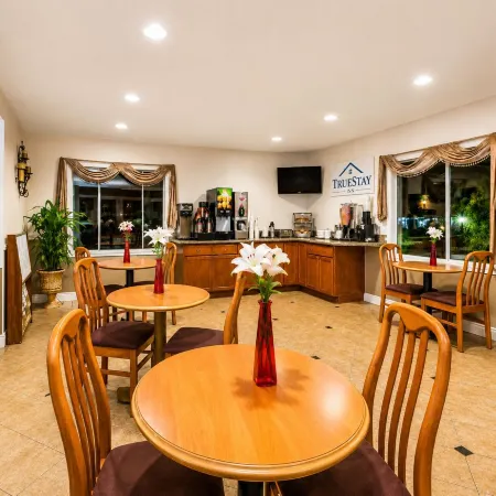 Truestay Inn