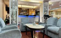 Pandanaran Simpang Lima - bar