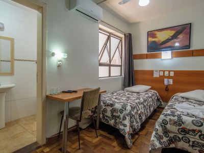 Bandeira Hotel