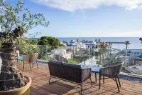 Bianco Riccio Suite Hotel - con vistas al mar